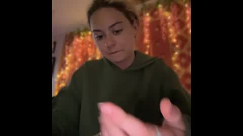 peachesncreampiezz online show from 07-14-26, 10:04