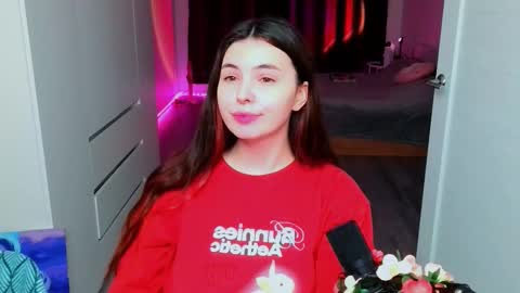 Snapshot of peachybabe__ chatting on 01-09-26, 03:37 Peachy online show from 01-09-26, 03:37