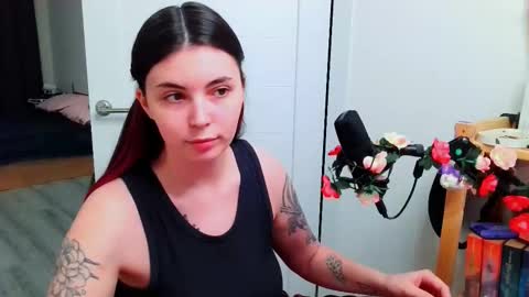 Snapshot of peachybabe__ chatting on 02-17-26, 11:55 Peachy online show from 02-17-26, 11:55