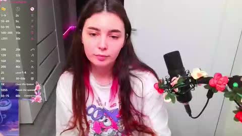 Snapshot of peachybabe__ chatting on 02-25-26, 10:41 Peachy online show from 02-25-26, 10:41