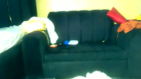 Snapshot of peachyglow_08 chatting on 05-20-26, 07:25 curvy online show from 05-20-26, 07:25