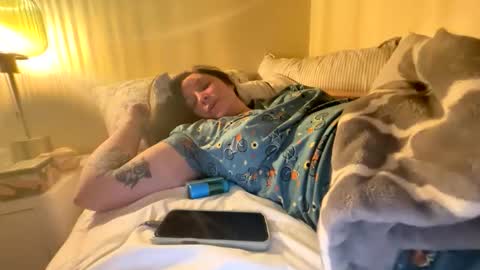 PeachyObsession online show from 04-06-26, 03:15