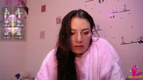 Pearl online show from 11-30-25, 03:32