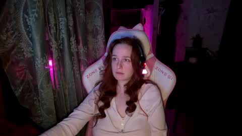 Adelina online show from 04-11-26, 07:45