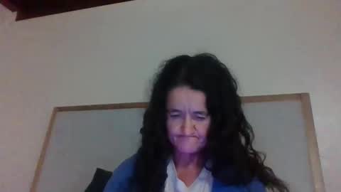 Snapshot of pebblezmeowkitty733247 chatting on 10-27-25, 04:55 pebblezmeowkitty online show from 10-27-25, 04:55