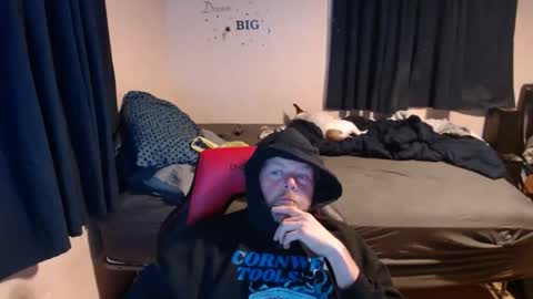 Snapshot of pecker40 chatting on 11-28-25, 03:20 pecker40 online show from 11-28-25, 03:20