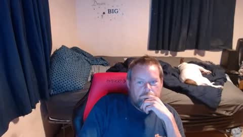 Snapshot of pecker40 chatting on 12-03-25, 01:46 pecker40 online show from 12-03-25, 01:46