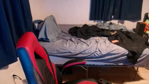 Snapshot of pecker40 chatting on 01-09-26, 02:03 pecker40 online show from 01-09-26, 02:03