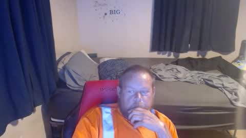 Snapshot of pecker40 chatting on 03-21-26, 12:48 pecker40 online show from 03-21-26, 12:48