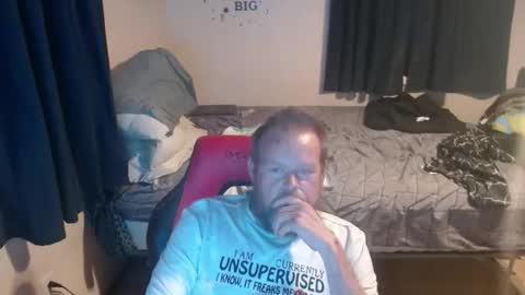 Snapshot of pecker40 chatting on 04-11-26, 12:37 pecker40 online show from 04-11-26, 12:37