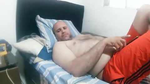 Snapshot of pedrofalfan chatting on 05-01-26, 07:07 Pedro online show from 05-01-26, 07:07
