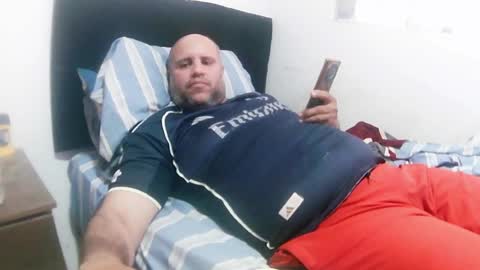 Snapshot of pedrofalfan chatting on 05-03-26, 06:25 Pedro online show from 05-03-26, 06:25