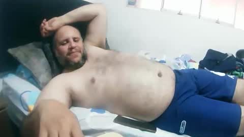 Snapshot of pedrofalfan chatting on 05-17-26, 07:43 Pedro online show from 05-17-26, 07:43