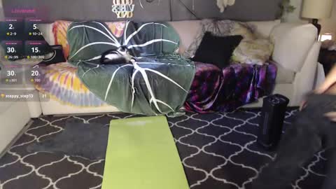 NEXT CHILL SESH  1130 930pm -ish PEEK online show from 11-04-25, 03:00