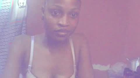 Lizzy online show from 01-17-26, 05:16