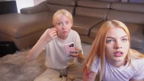 peggiedeed online show from 05-15-26, 01:29