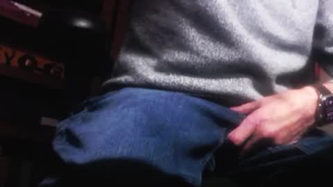 Snapshot of pem1650 chatting on 02-23-25, 11:04 pem1650 online show from 02-23-25, 11:04