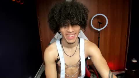 Pendragom online show from 06-10-26, 02:49