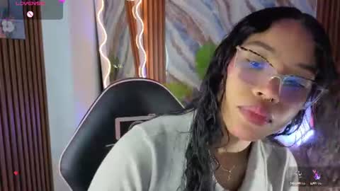 penelope online show from 06-11-26, 03:26