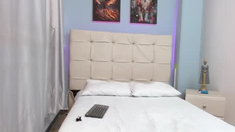 Penelope online show from 03-08-25, 07:53