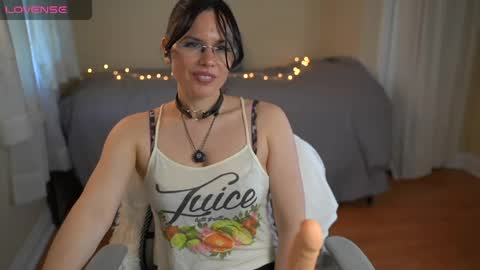 pepina_hot online show from 04-30-26, 08:57