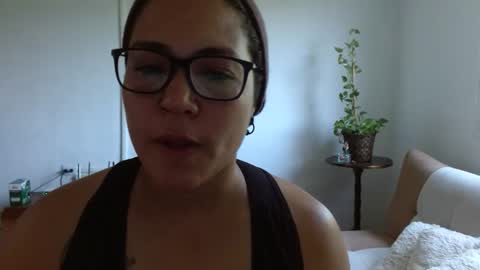 Megan online show from 04-12-26, 02:11