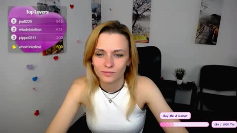 Mia online show from 11-12-25, 07:53