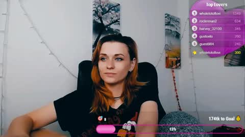 Snapshot of peppymia chatting on 05-10-26, 05:23 Mia online show from 05-10-26, 05:23