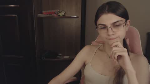 Farida online show from 02-07-25, 07:49