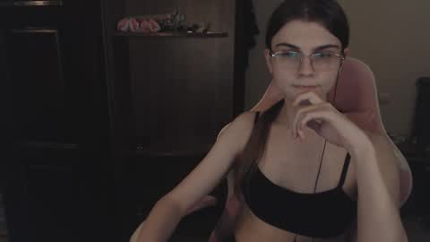 Farida online show from 02-18-25, 11:19