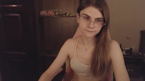 Farida online show from 02-22-25, 02:28