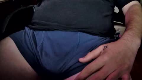 Snapshot of percmaster chatting on 11-11-25, 08:42 tony online show from 11-11-25, 08:42