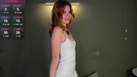 Snapshot of perfectvisitor chatting on 07-07-26, 12:02 Sophia online show from 07-07-26, 12:02
