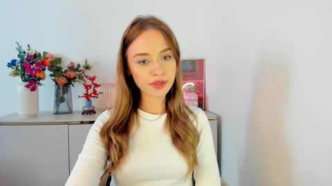 Cindy online show from 04-23-26, 01:35