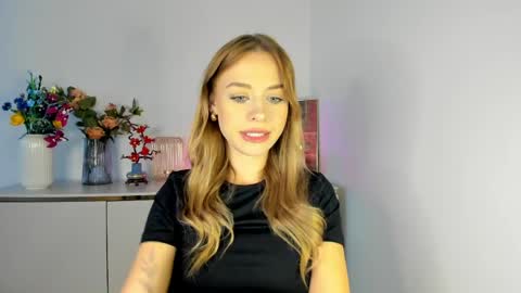 Snapshot of perfectxcindy chatting on 05-12-26, 05:26 Cindy online show from 05-12-26, 05:26