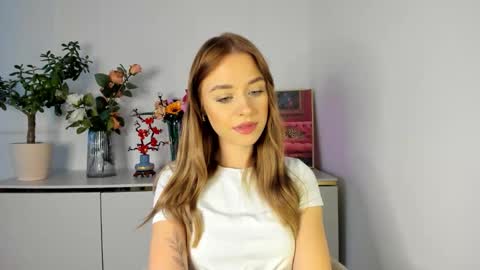 Snapshot of perfectxcindy chatting on 06-10-26, 05:28 Cindy online show from 06-10-26, 05:28