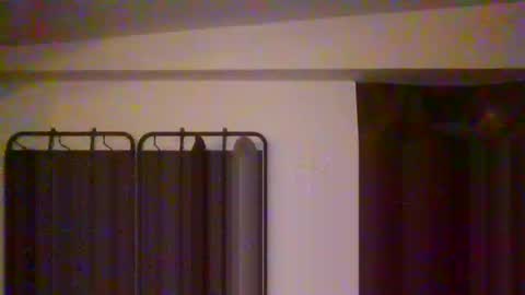 Perinne50 online show from 10-20-25, 02:56