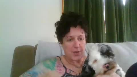 Perinne50 online show from 03-11-26, 07:53