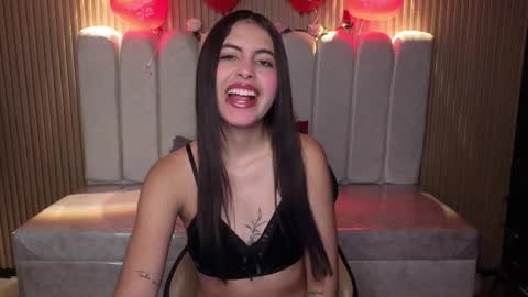 perla_lovely online show from 02-16-26, 01:18