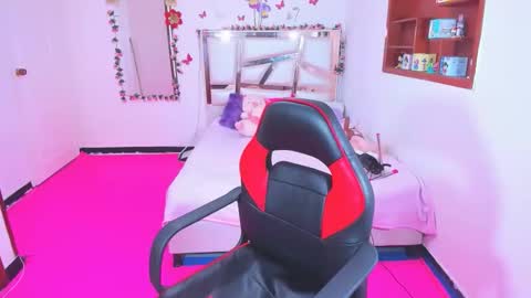 PERLA online show from 02-07-26, 03:10