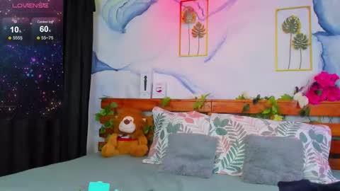 Snapshot of perlafranco chatting on 11-05-25, 05:07 Perla Franco online show from 11-05-25, 05:07