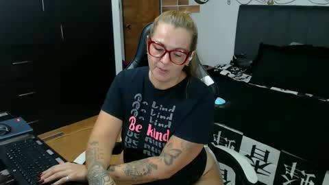 goloza online show from 05-08-26, 04:18