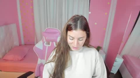 Marie online show from 11-01-25, 09:33