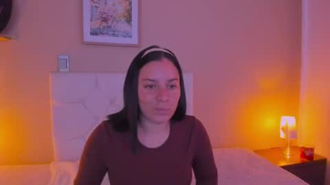 Marie online show from 04-11-26, 11:25