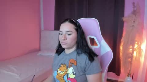 Snapshot of persefone_saira chatting on 05-21-26, 11:39 Marie online show from 05-21-26, 11:39