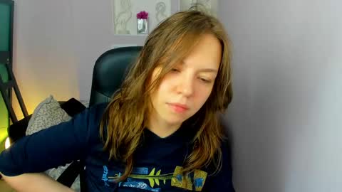 horror flying on the wings of the night.... online show from 04-26-26, 10:24