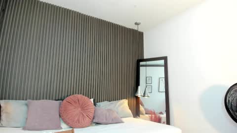 Lizza online show from 04-23-26, 11:20