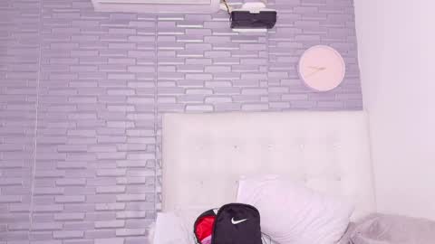 pervert_shydoll online show from 04-08-26, 03:17