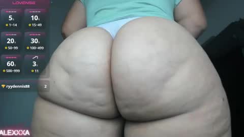 Snapshot of pervertt_mommy chatting on 12-07-24, 09:17  Alexandra  online show from 12-07-24, 09:17