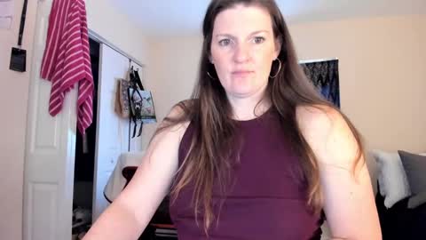 Kelly online show from 01-02-25, 06:12